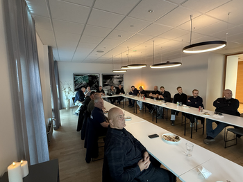 Rætt um gervigreind á vel sóttum fundi málarameistara